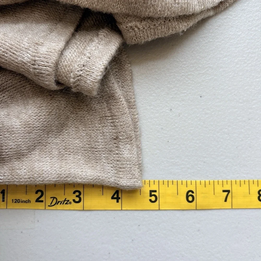 Do Everything In Love Sweater‎ One Size Poncho Ruffle Neutral Boho Minimalist - Picture 7 of 10